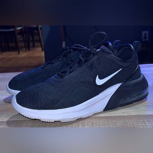 Nike Air Max Motion 2 AO0352-007 Black Running Shoes Sneakers Womens Sz 9M